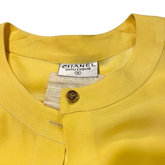 CHANEL SILK CC Logo Canary Yellow Blouse CC Gold Tone Button Detail |Size:36| - Picture 8 of 9
